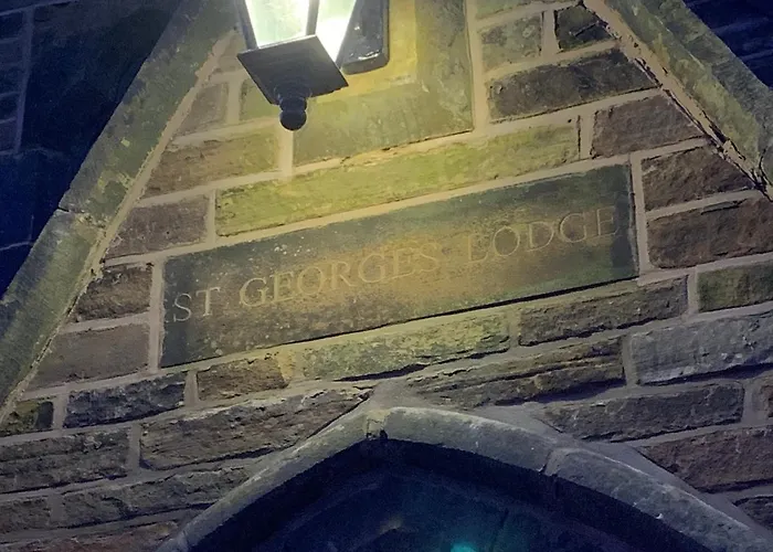 St George'S Lodge Halifax