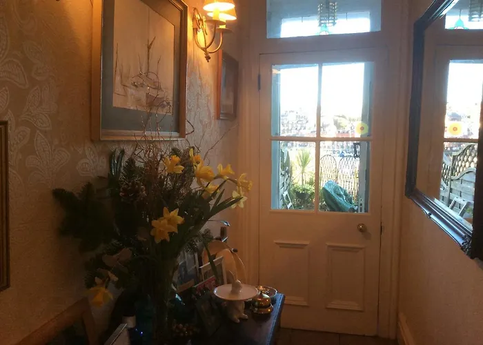 Abbey And Esk Bed And Breakfast Whitby