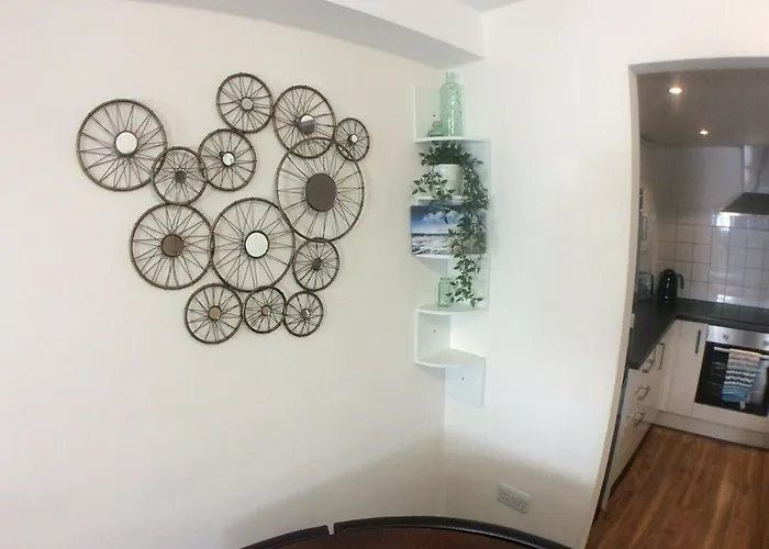 Sheffield Condos for Rent