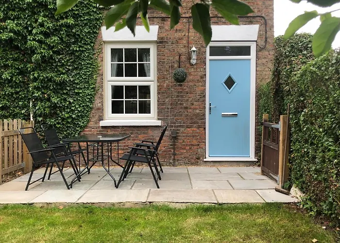 Cabin Rentals in York