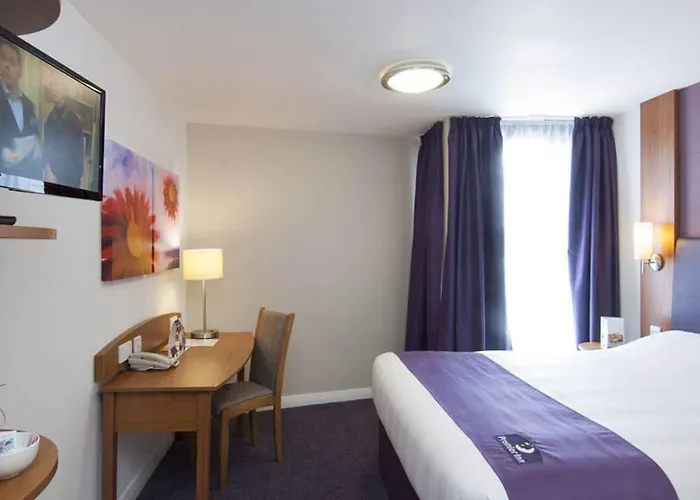 Sheffield hotels near Kelham Island Industrial Museum