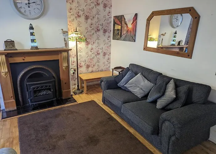 Whitby Lodge