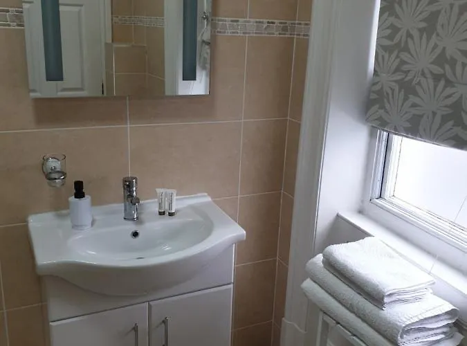 Pet friendly The Shakespeare Deluxe Hotel And Caribbean Restaurant Halifax