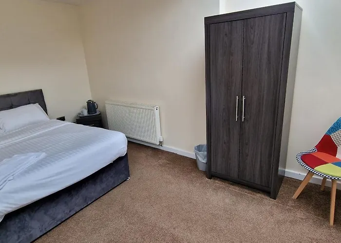Penthouse Self Check In Apartment In Central Halifax