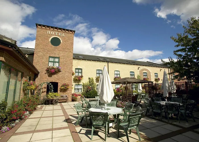 Halifax Hotels near Leeds Bradford Airport (LBA)