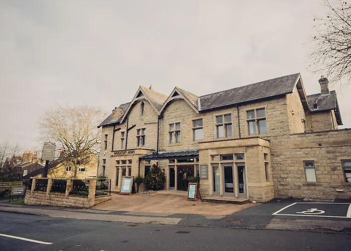 Ilkley City Center Hotels