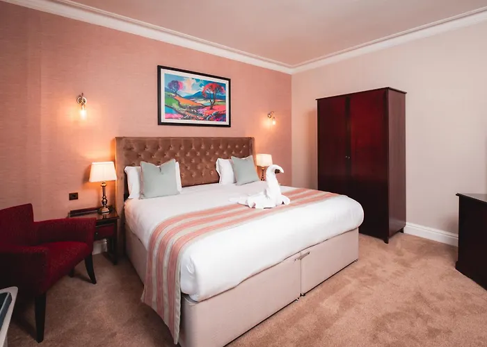 Harrogate hotels near Royal Hall Theatre