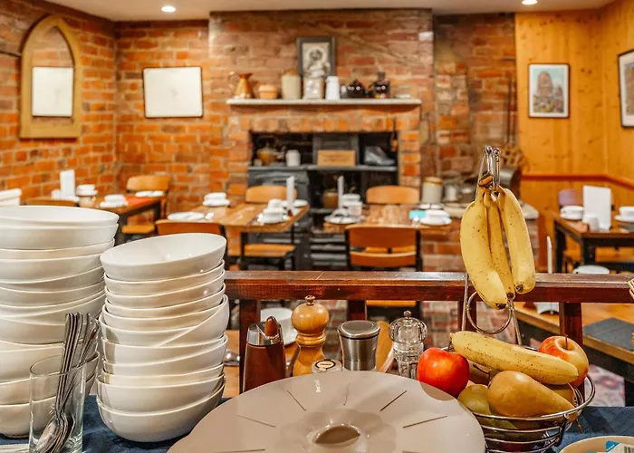 Harrogate hotels near Royal Pump Room Museum