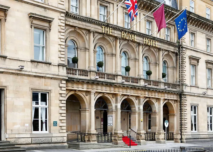 Kingston upon Hull hotels near Streetlife Museum of Transport
