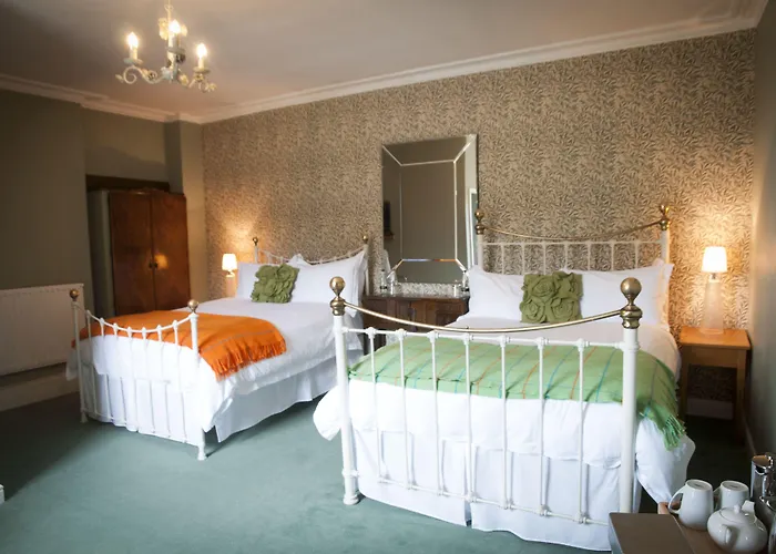 Middleham Hotels