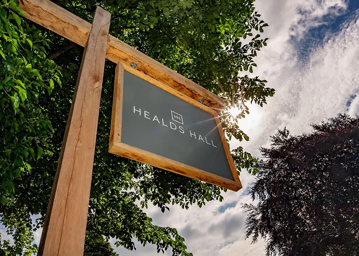 Cleckheaton Hotels