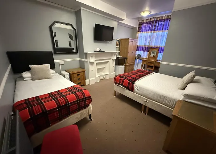 Diamonds Guest House York