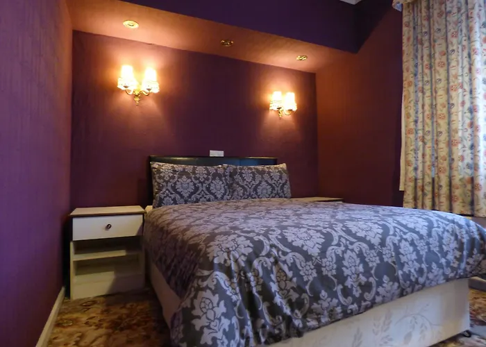 The Avenue Hotel Leeds 