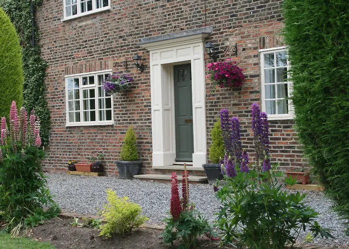 The Manor Guest House Linton on Ouse