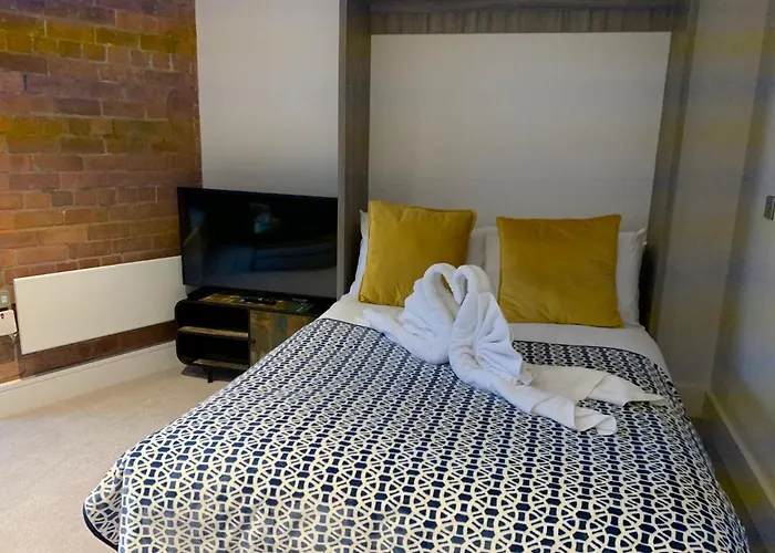 Riverside Studio Apartments Close To City Centre York